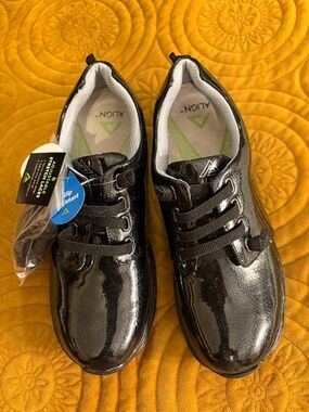 Align Shoes